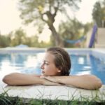 L’indispensable pompe pour entretenir la piscine tout l’été