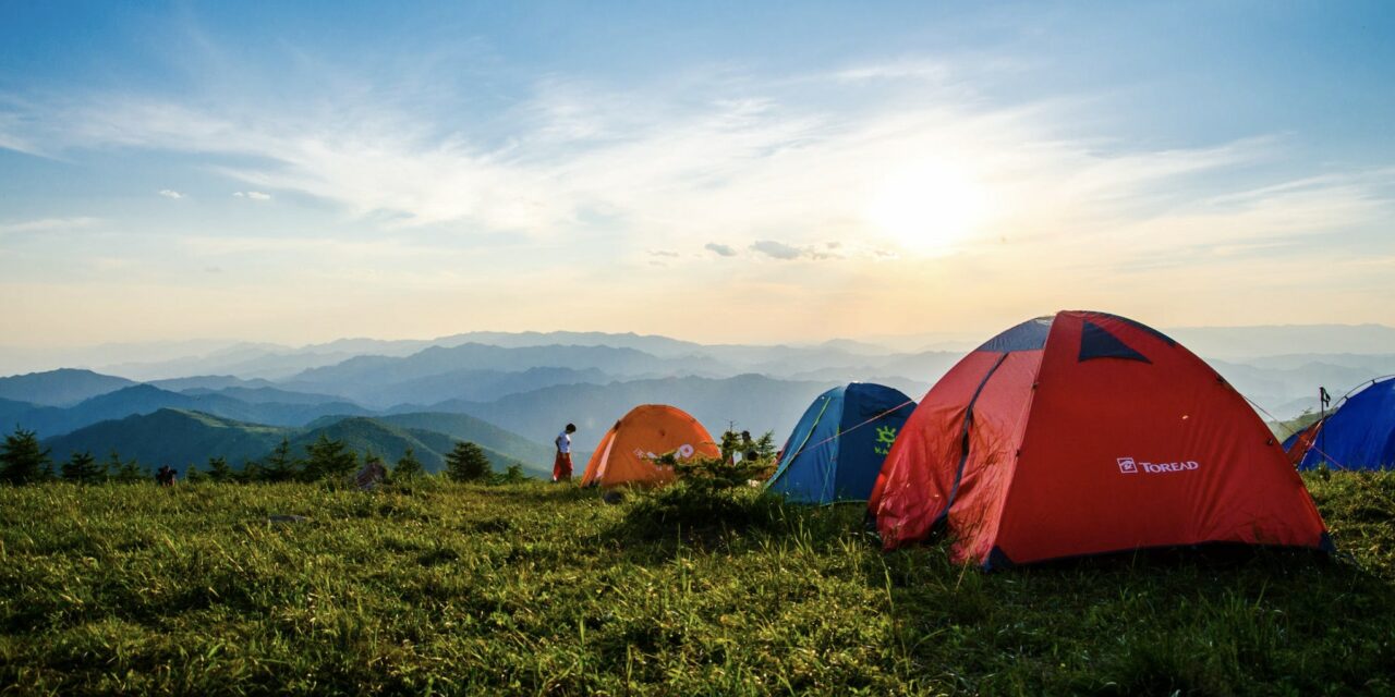 Partir dans un camping à la Rochelle, l’astuce de la réservation à la dernière minute